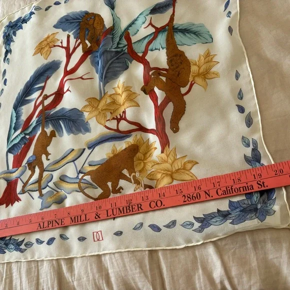 Arrow, 100% silk scarf. - Picture 3 of 6